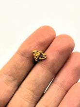 Load image into Gallery viewer, Natural Gold Nugget 1.07 gram