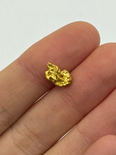 Load image into Gallery viewer, Natural Gold Nugget 1.6 gram