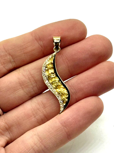 Natural Gold Nuggets S Inlay with Dia 18ct Pendant