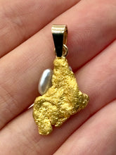 Load image into Gallery viewer, Natural Gold Nugget and Keshi Pearl Pendant