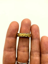 Load image into Gallery viewer, Natural Gold Nugget Ladies Full Inlay Ring 18ct