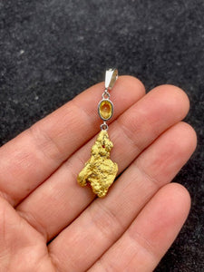 Natural Gold Nugget with Aust Yellow Sapphire