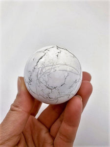 Howlite Sphere 4cm diameter