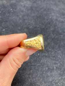 Natural Gold Nugget and 24ct Kangaroo Ring